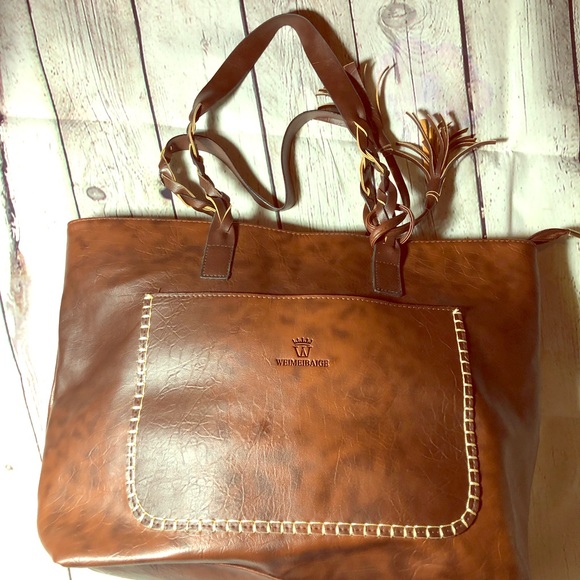 Weimeibaige Oversized PU Leather Tote - Picture 2 of 8